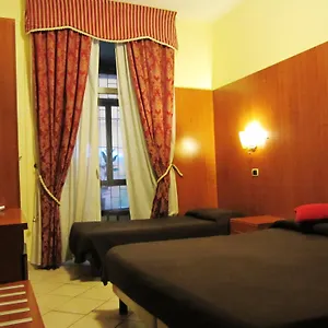 2* Panzió Terminal House